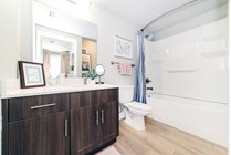 Bathroom4