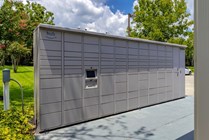 Enjoy the ease of convenient package retrieval with our Amazon HUB package lockers. 