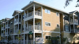 Nantucket Walk Apartments